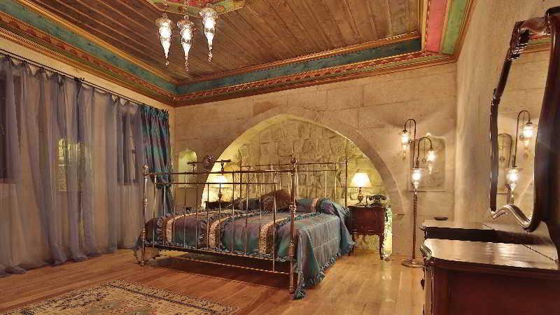 Golden Cave Suites Урґюп Екстер'єр фото