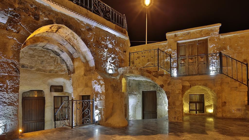 Golden Cave Suites Урґюп Екстер'єр фото